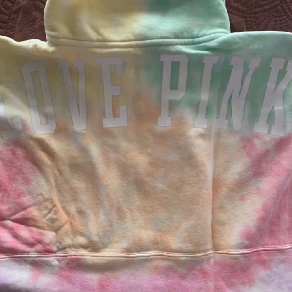 ❤️❤️Sold on eBay❤️❤️ VS Pink S Freya Tie Dye 1/4 Zip Sweatshirt & Joggers - Picture 4 of 16